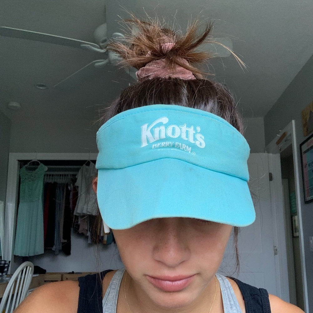 1980s Vintage Knotts Berry Farm Visor